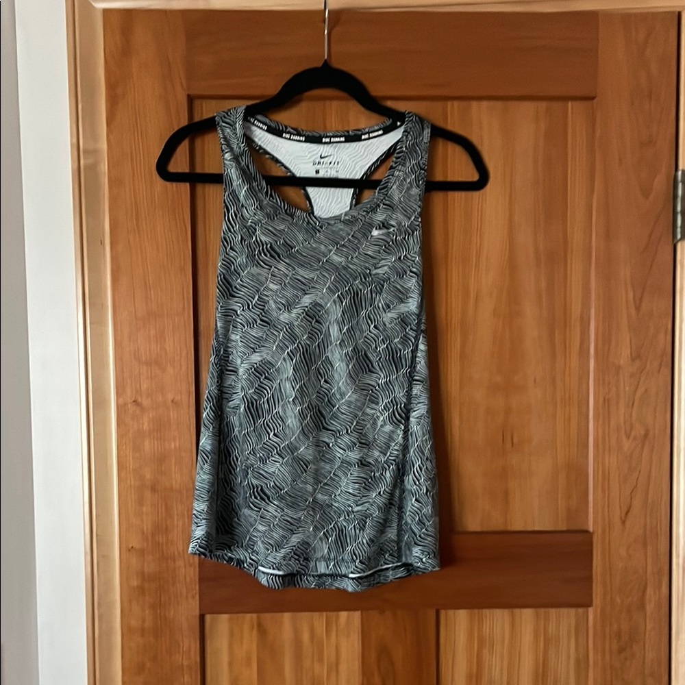Nike Silver Graphic Sleeveless Tank Top